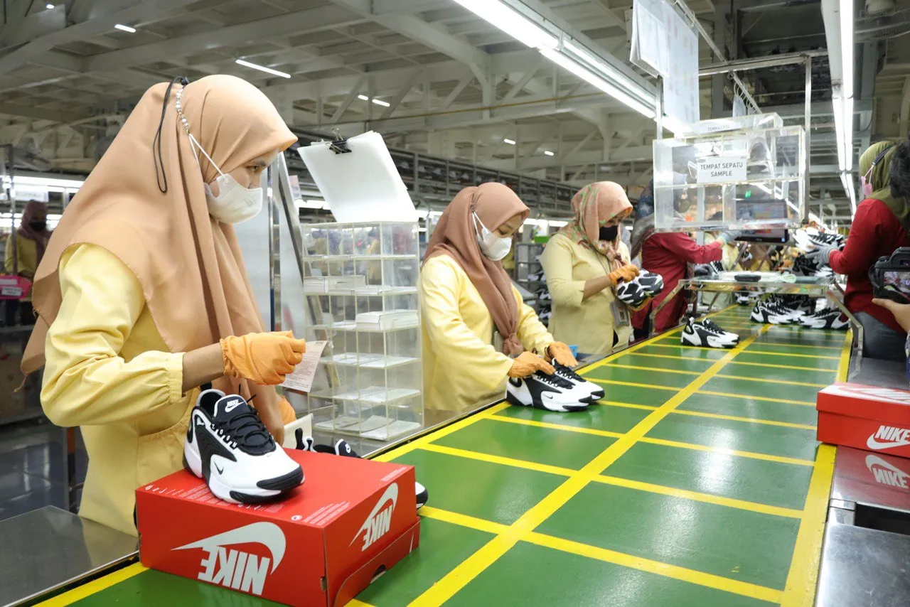 Tsunami PHK Karyawan Nike: Restrukturisasi Bisnis Demi Kembali ke Akar Olahraga?